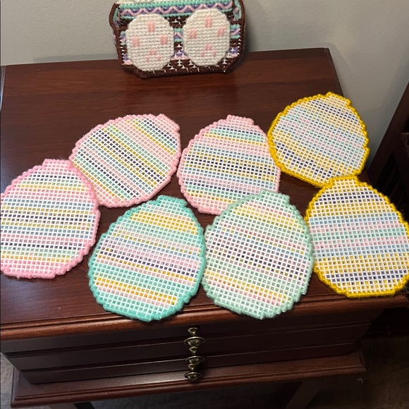 Vintage Handmade Crochet Knit Easter Bunny Coaster Set Cute Kitsch Granny Square - Picture 9 of 15